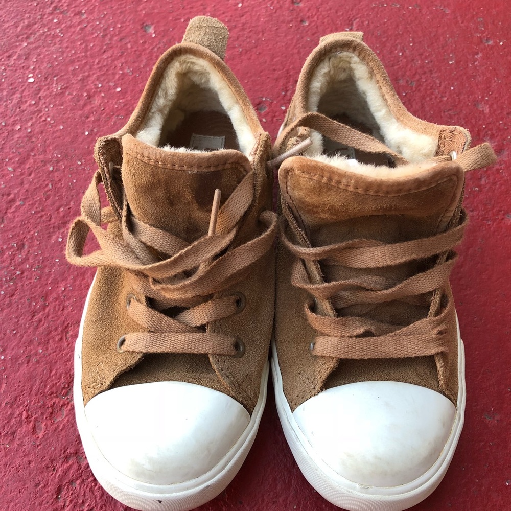 UGGs Neutral Tan Leather Sneakers 13